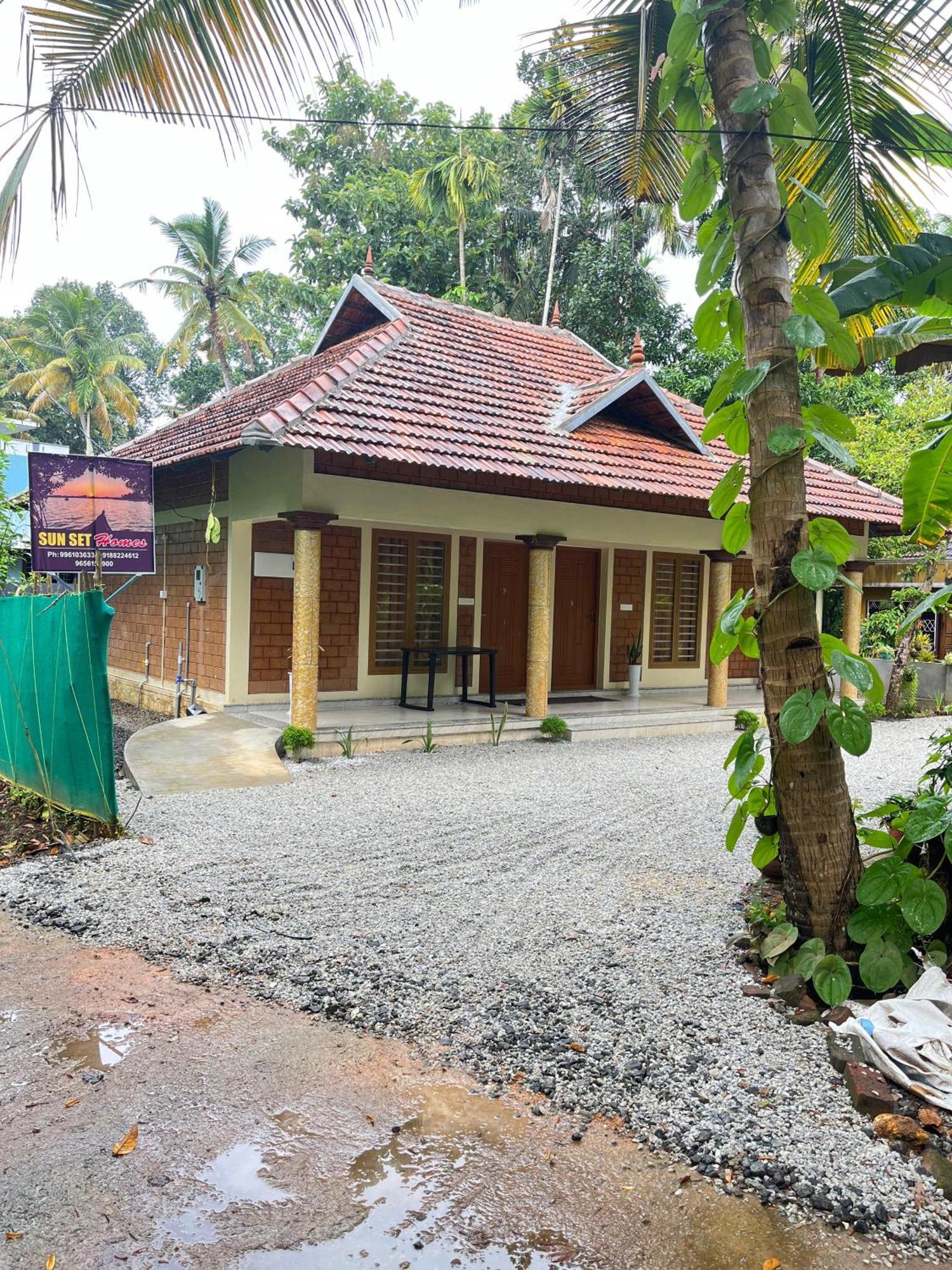Sunset Homes Mundrothuruth Exterior foto